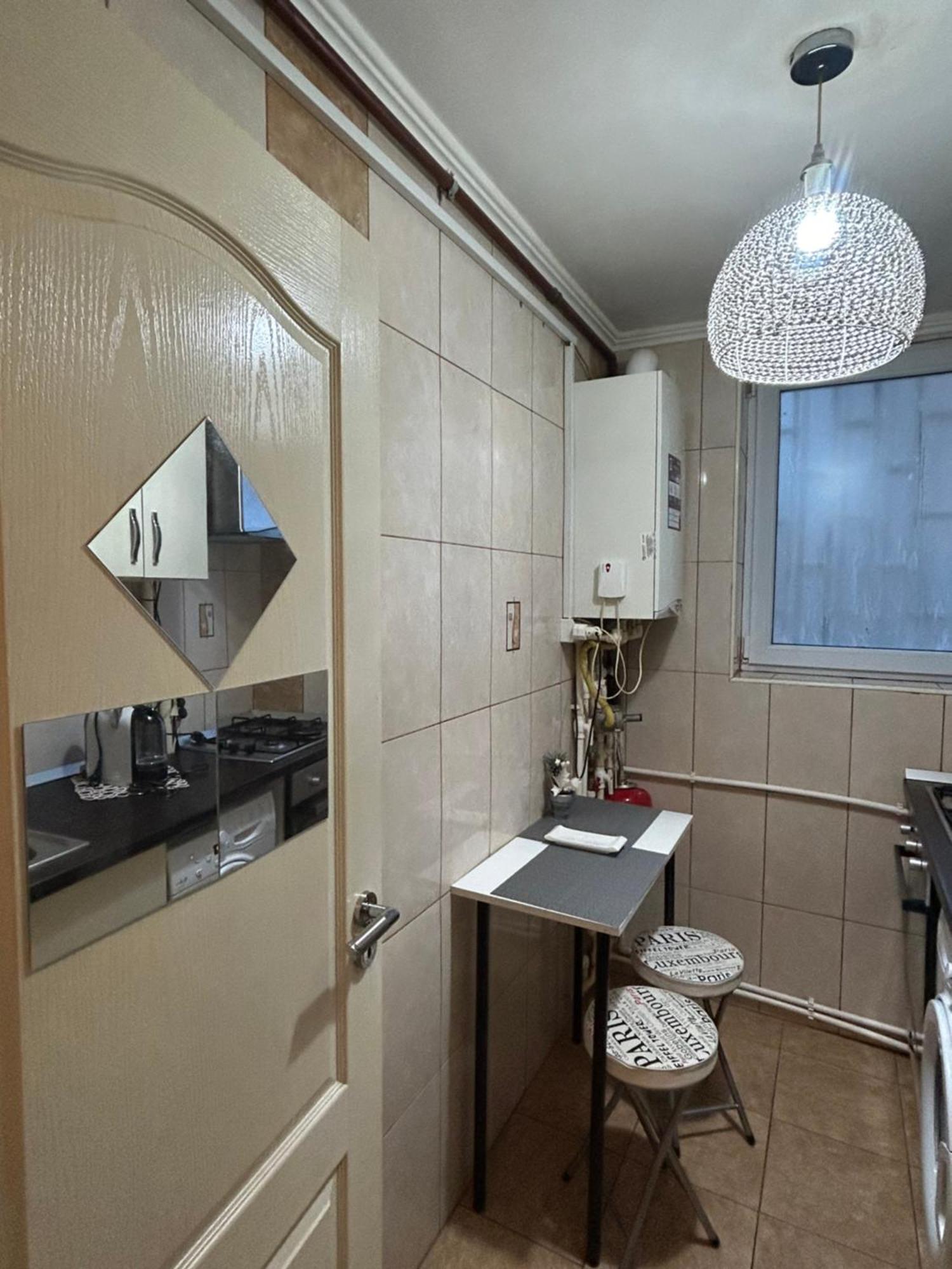 Appartement Little Paris Gare Du Nord à Bucarest Extérieur photo